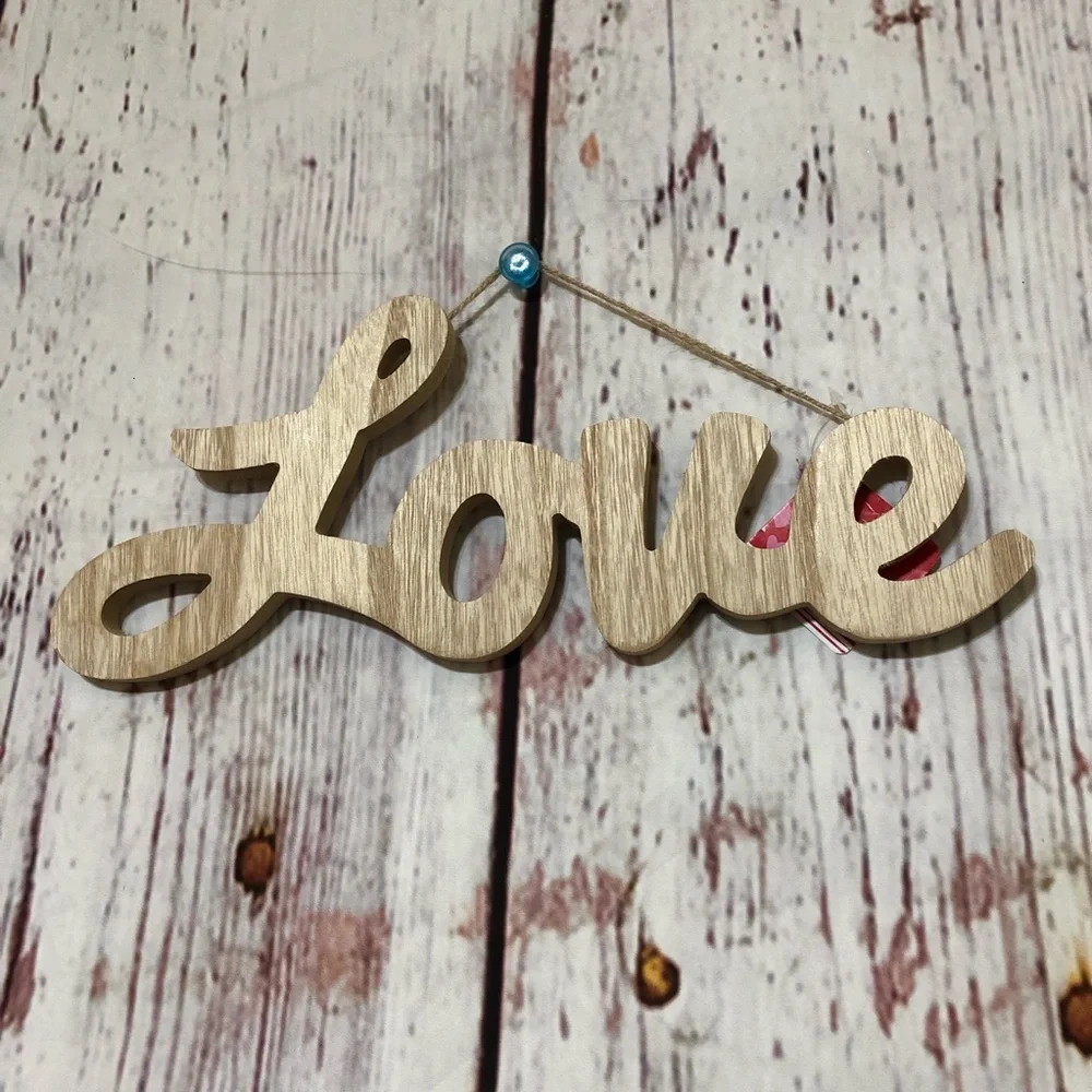 Crafters Corner, Decors DIY Wooden Signs 4 Love, 2 home, 1 Family Gather & Merry